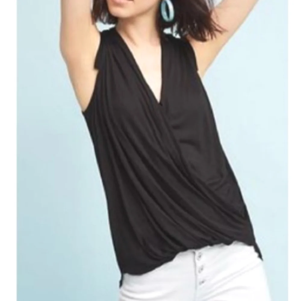 Anthropologie Akemi + Kin black sleeveless drape front blouse women's size small - Picture 2 of 13